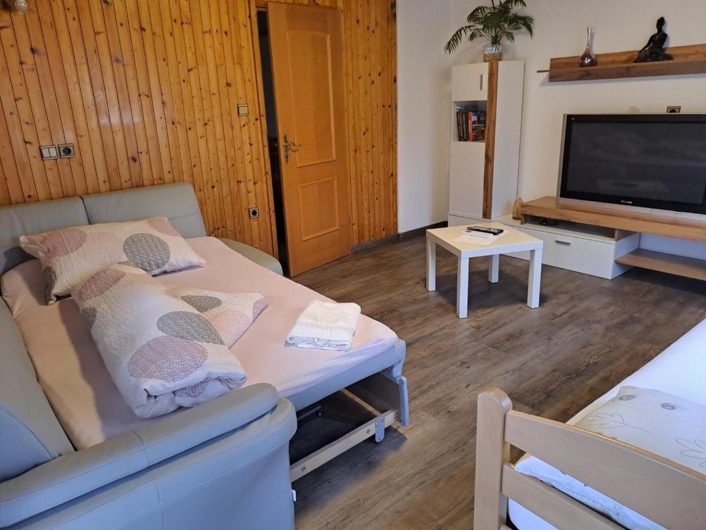 Kiara Rooms Єсеніце Екстер'єр фото